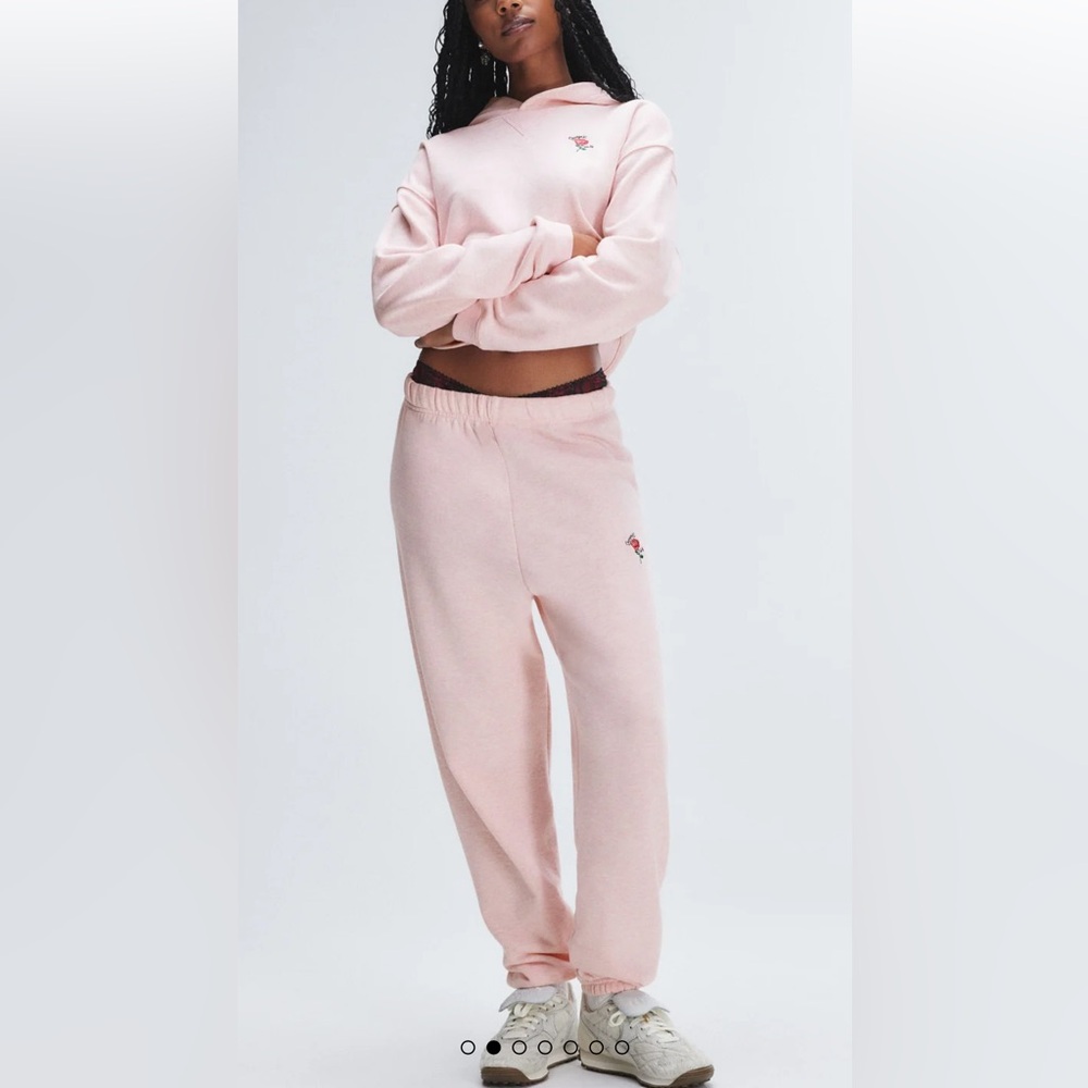 Brand new joggers and hoodie